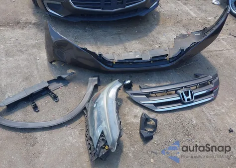 2013 Honda Cr-V Ex-L z USA, uszkodzony, nr VIN 5J6RM3H75DL044881